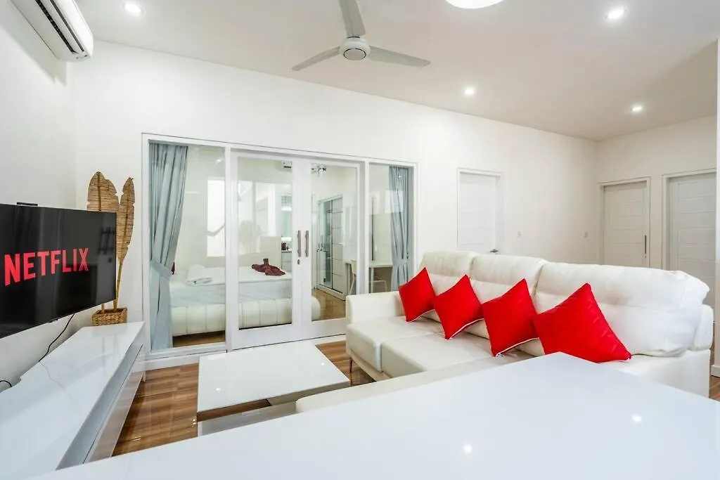 Luxury Minimalist Villa Nobu In Seminyak Apartamento